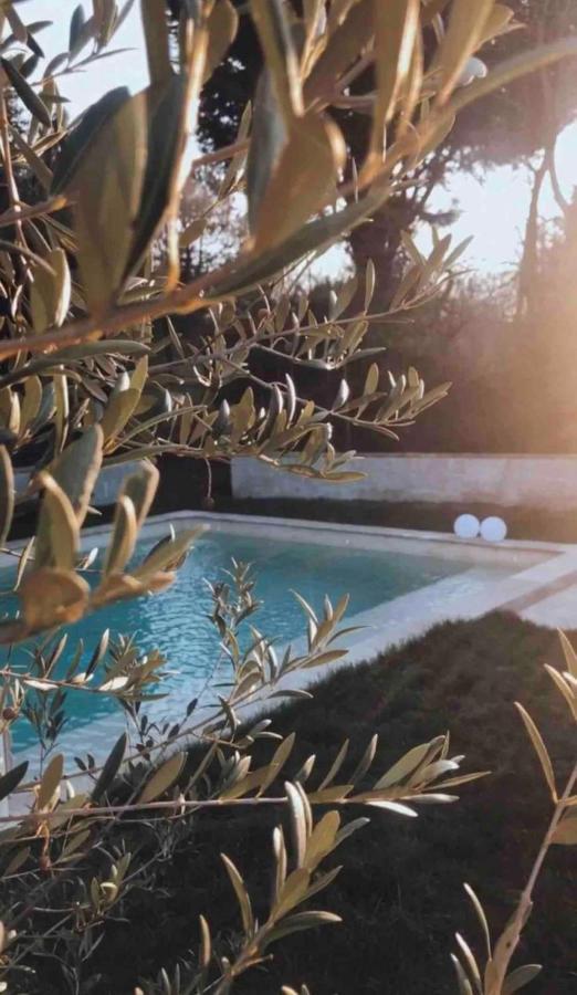 Villa Le loft Normand avec piscine chauffée Saint-Antonin-de-Sommaire Exterior foto